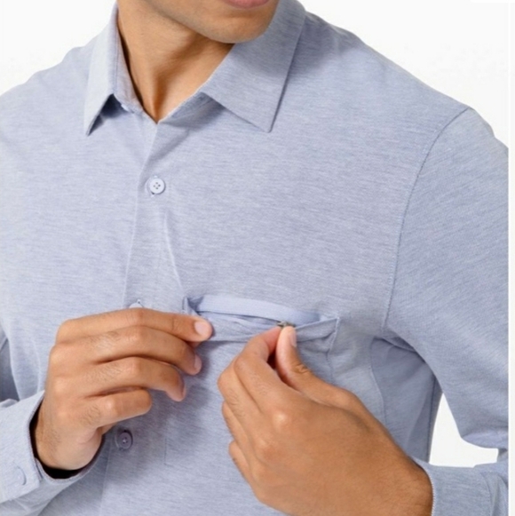 Lululemon Commission Long Sleeve Button Down Shirt. Pocket. Light Blue, White. S - Picture 10 of 11